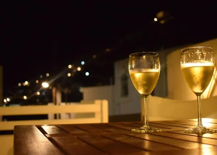 κοντύλι - σπίτι στη χώρα, με θέα το κάστρο